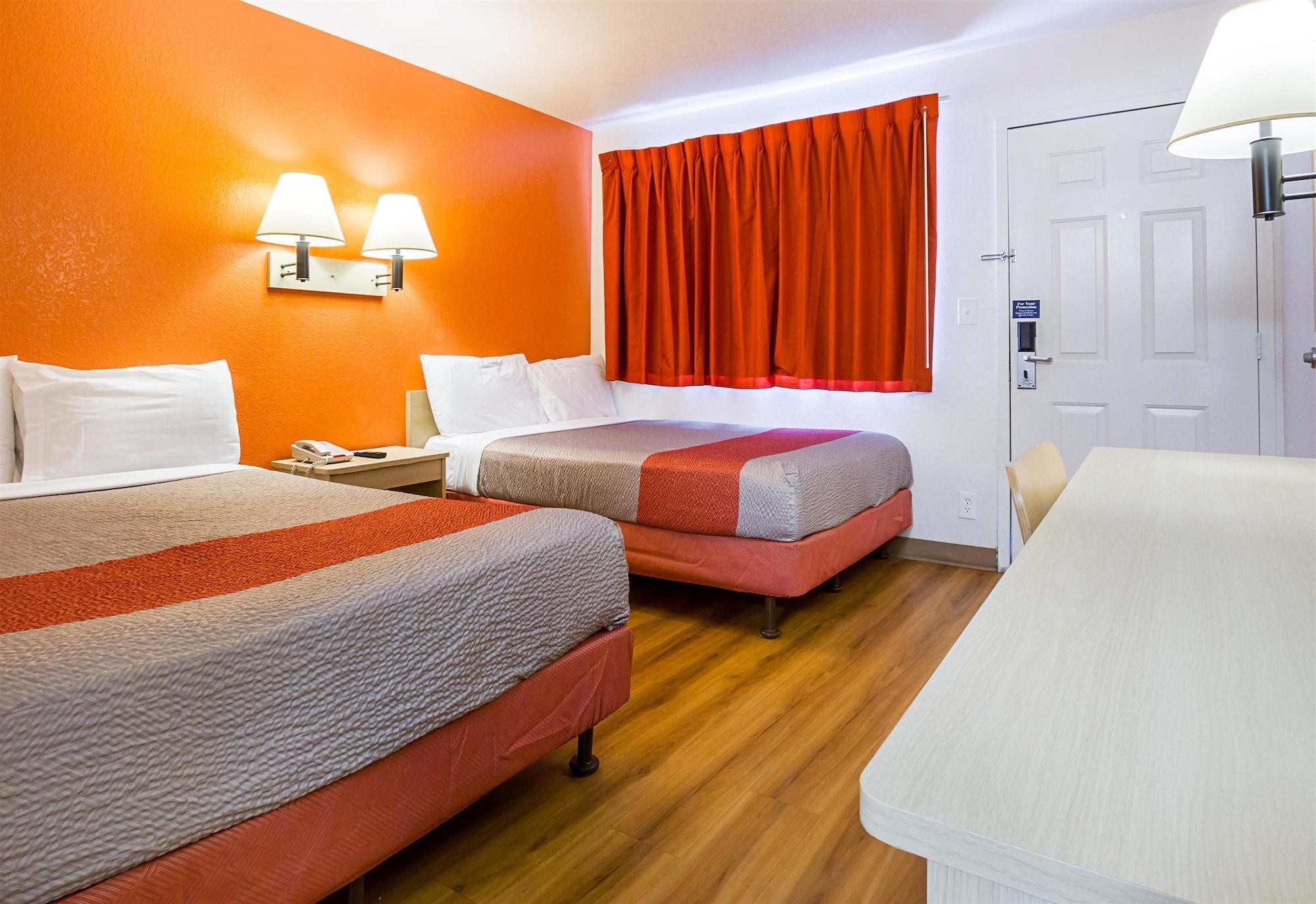 Motel 6 Mesa North Bagian luar foto