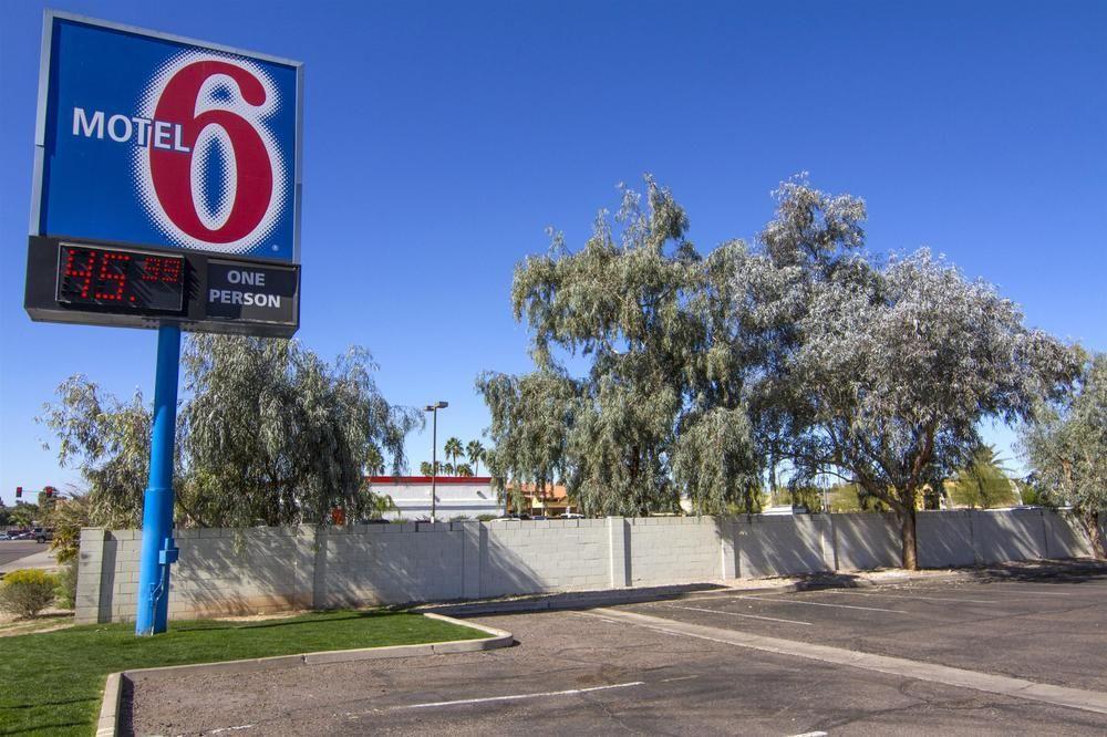 Motel 6 Mesa North Bagian luar foto